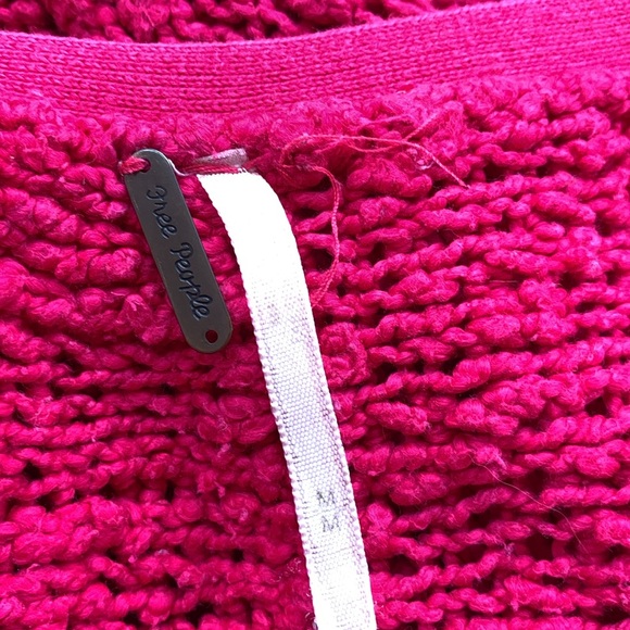 Free People Shaggy Bear Songbird Loose Knit Oversized Sweater Medium Fuchsia - Picture 10 of 11